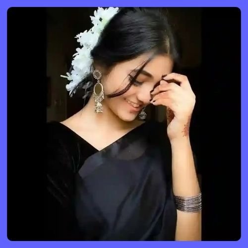 শাড়ি পড়া প্রোফাইল পিক